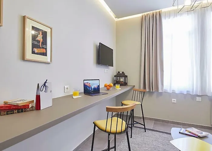 Old Athens Style 1Bdr With Acropolis View Rooftop!
